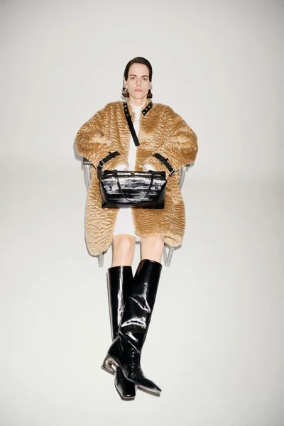 Look 20